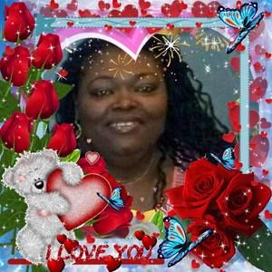 Meet your Posher, Junette